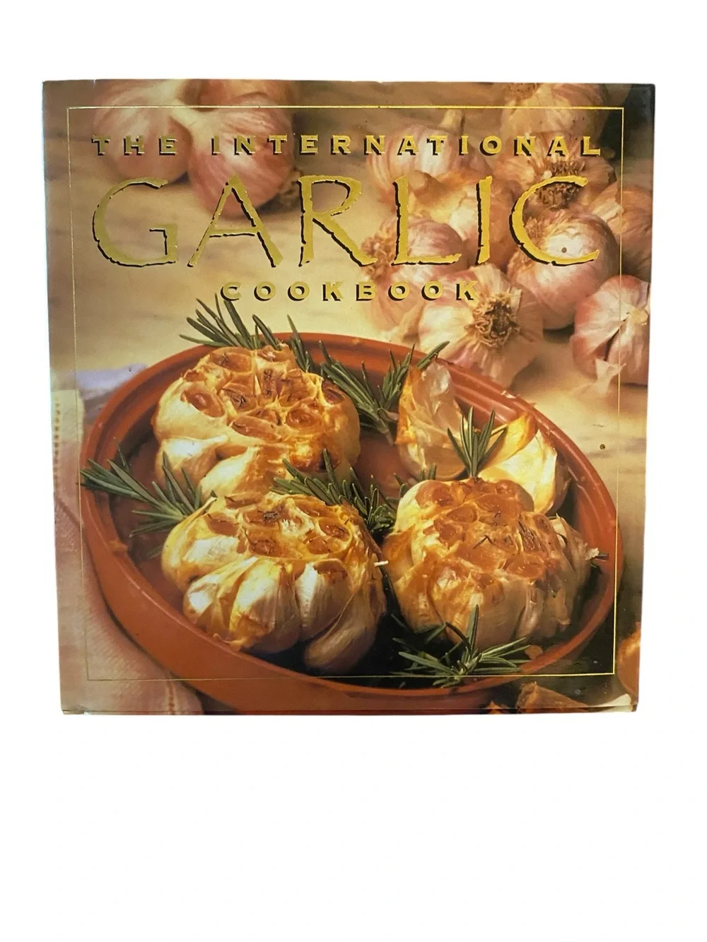 vintage 90s International Garlic Cookbook Cream Garlic Cover done